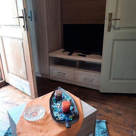 Mali Raj Apartmani Τσέτινιε Εξωτερικό φωτογραφία