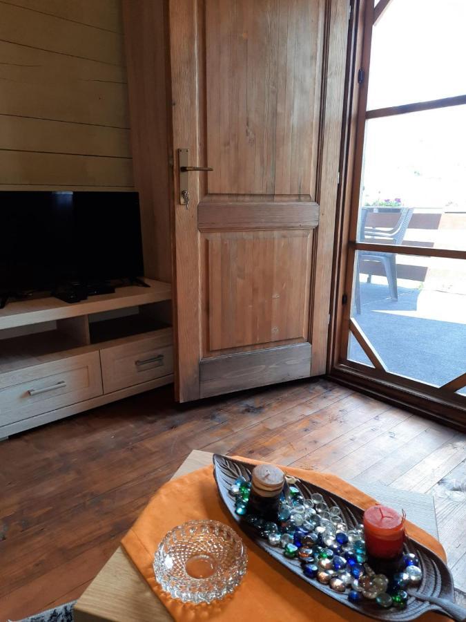 Mali Raj Apartmani Τσέτινιε Εξωτερικό φωτογραφία